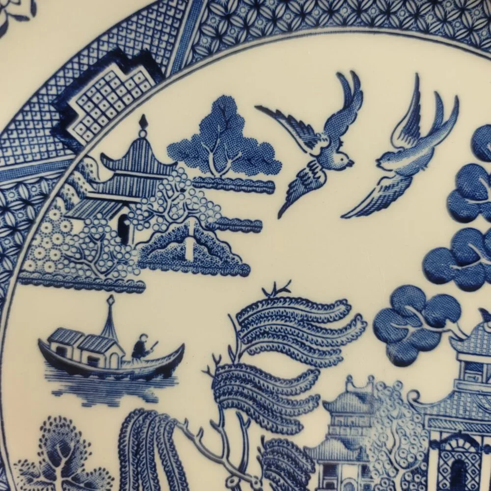 ONE Churchill Willow Blue Dinner Plate (Blue Willow) Georgian Shape